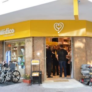 Untitled Lojas Casa do Médico