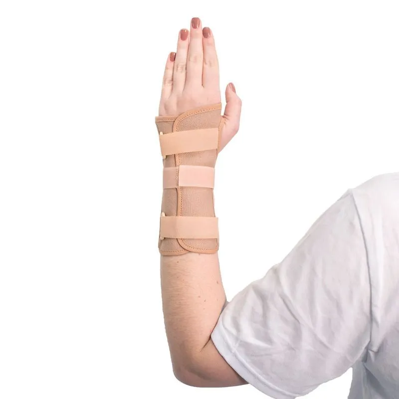 c4a648f0cc24bd1e6ac3ef2b6594b616.webp c4a648f0cc24bd1e6ac3ef2b6594b616 Tala para Punho com Ajuste e Tala Removível - Mercur