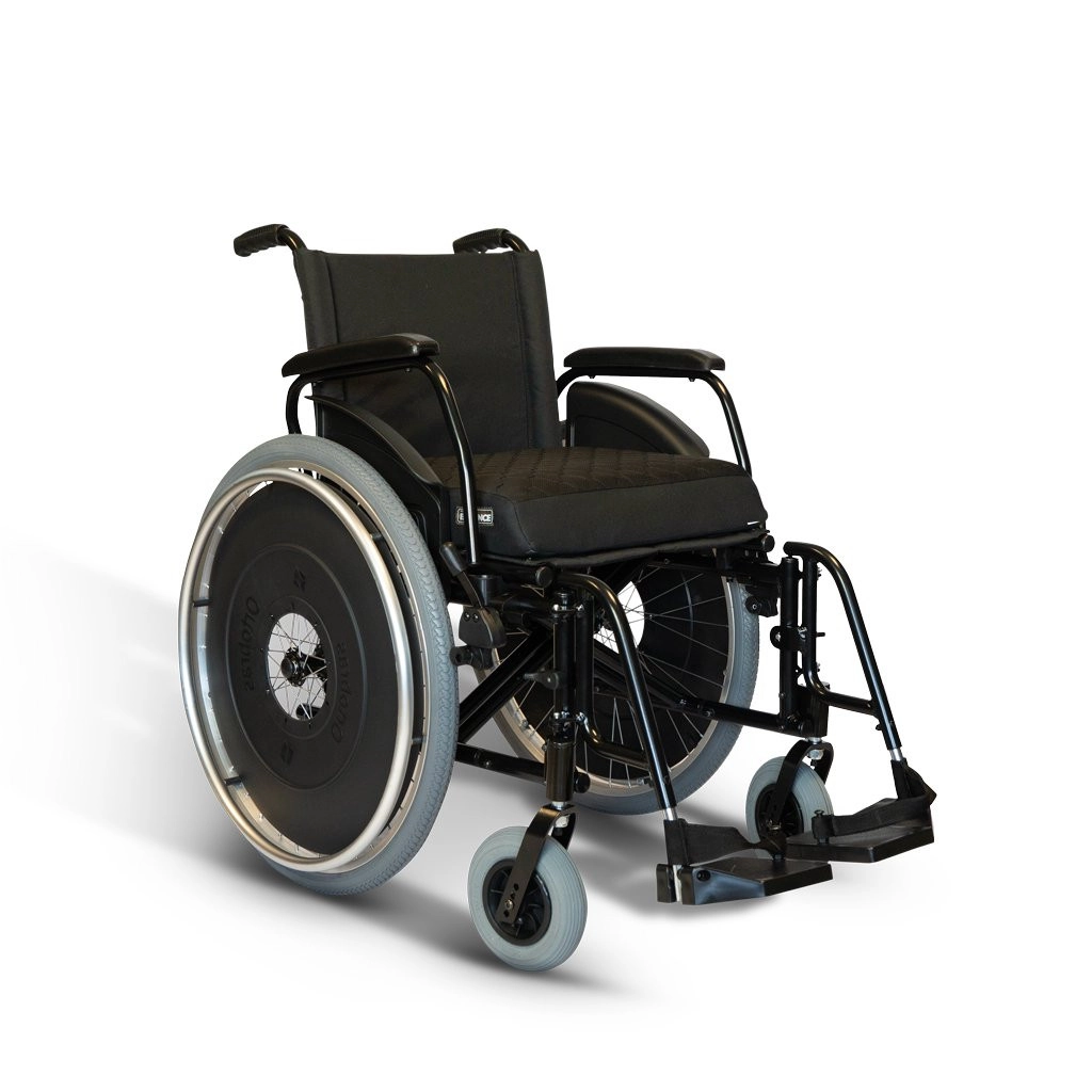 6dd6cb3d9cff1b743d80a59f64fa431b.webp 6dd6cb3d9cff1b743d80a59f64fa431b Cadeira de Rodas AVD Dobrável em Alumínio - Ortobras