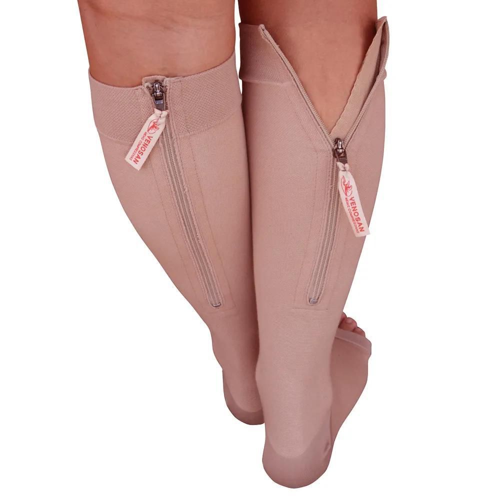 meia venosan comfortline cotton ziper ad 20 30 curta pe aberto venosan 11370 1 637dd5381e41e9b065ca647d6f58cb33 1 Meia de Compressão Comfortline Algodão com Zíper - Venosan